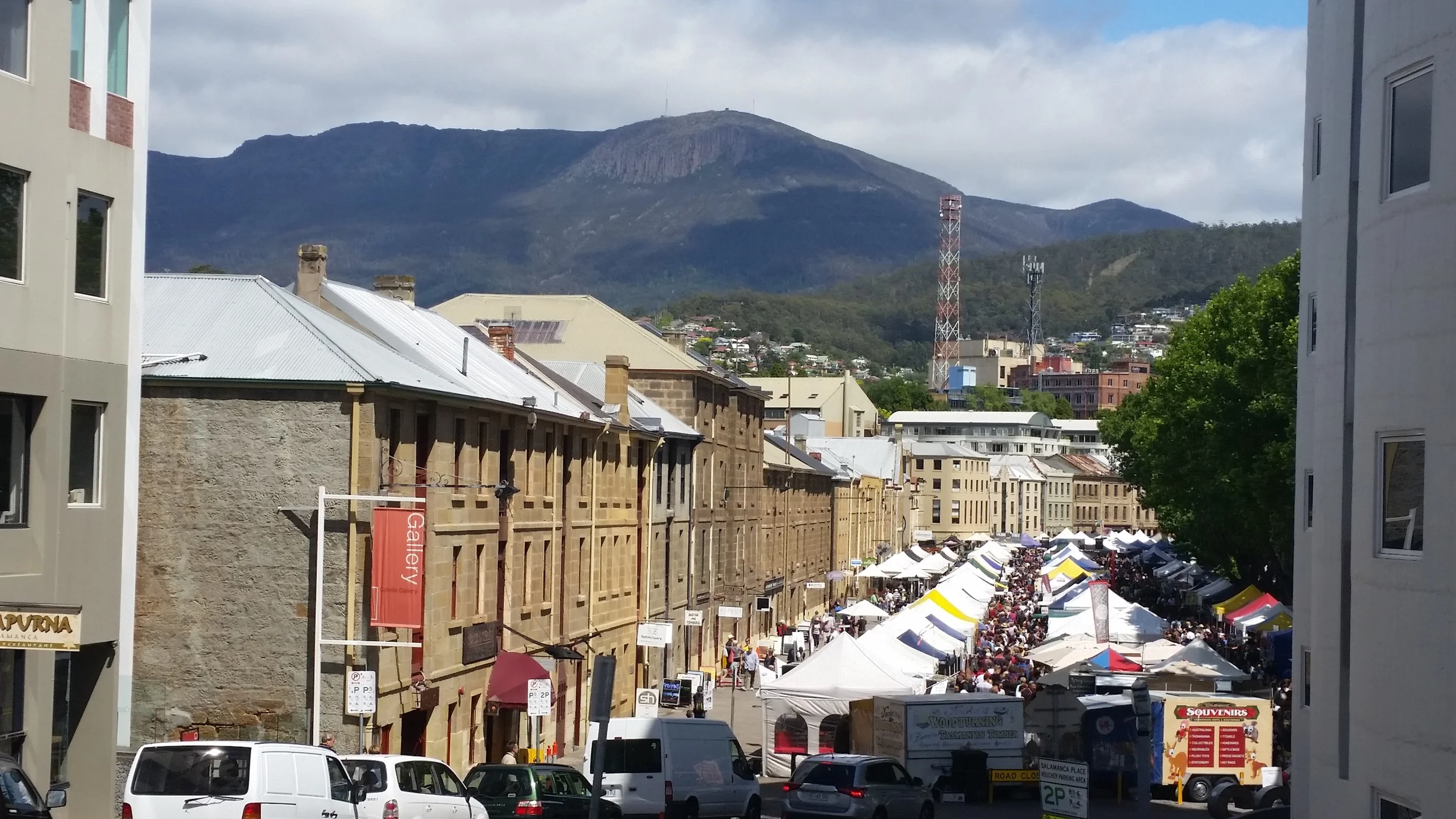 SATURDAY MARKET AT SALAMANCA