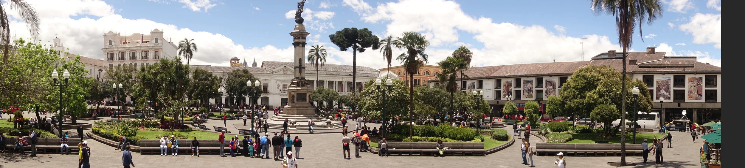 plaza grande, quito