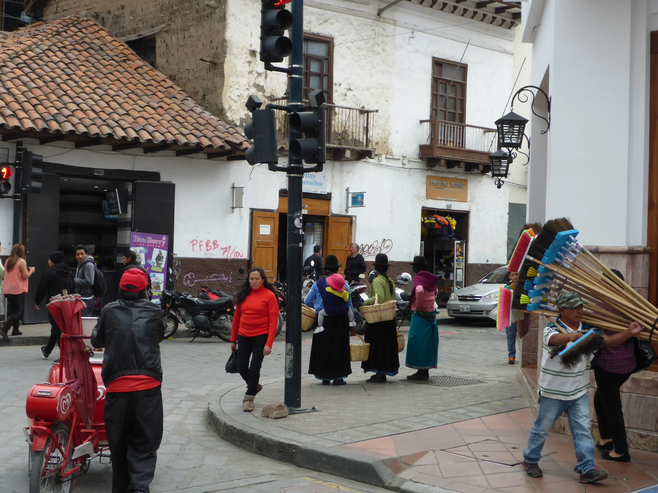 cuenca streetscene