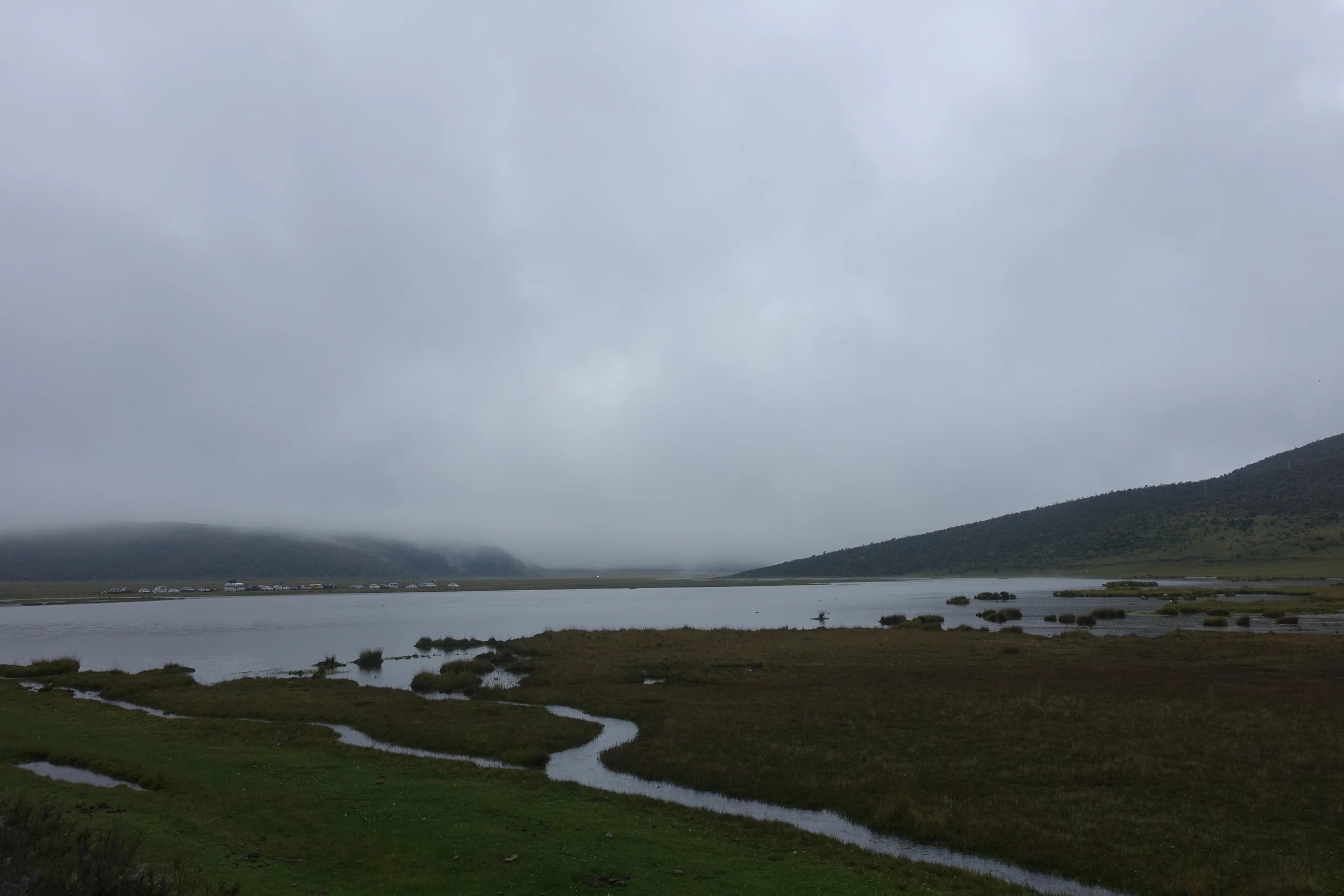 limpiopungo lake. COTOPAXI is hiding in the clouds on the left - take our word for it.