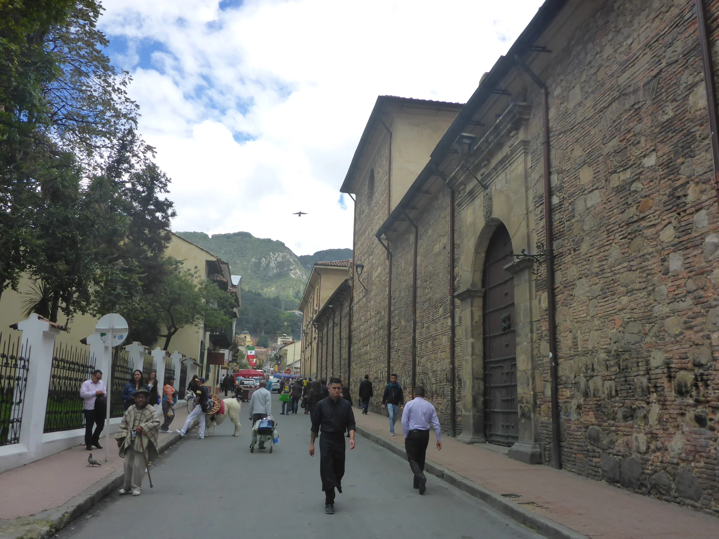 the historic streets of central bogota, la candelaria
