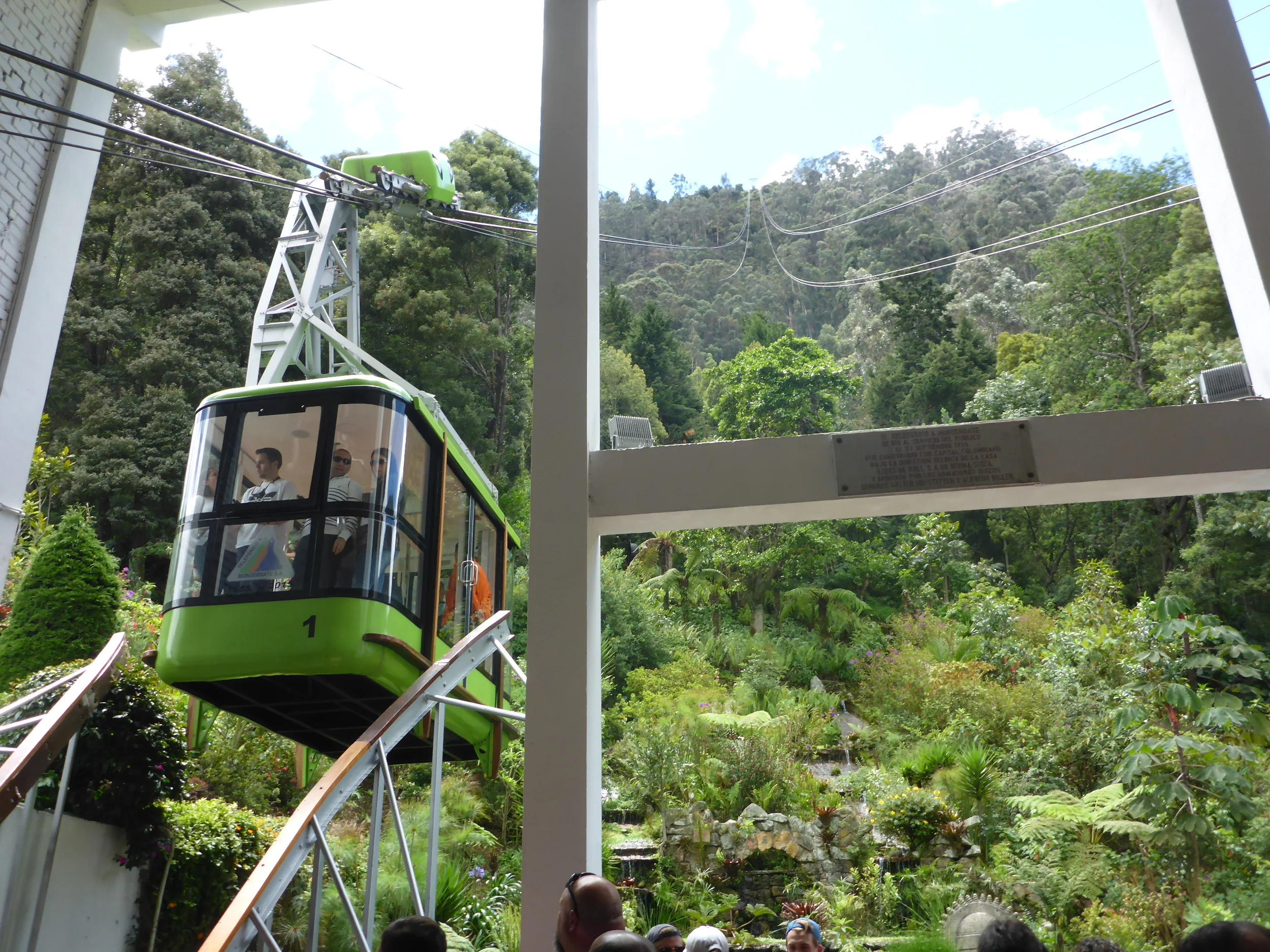 montserrate cable car