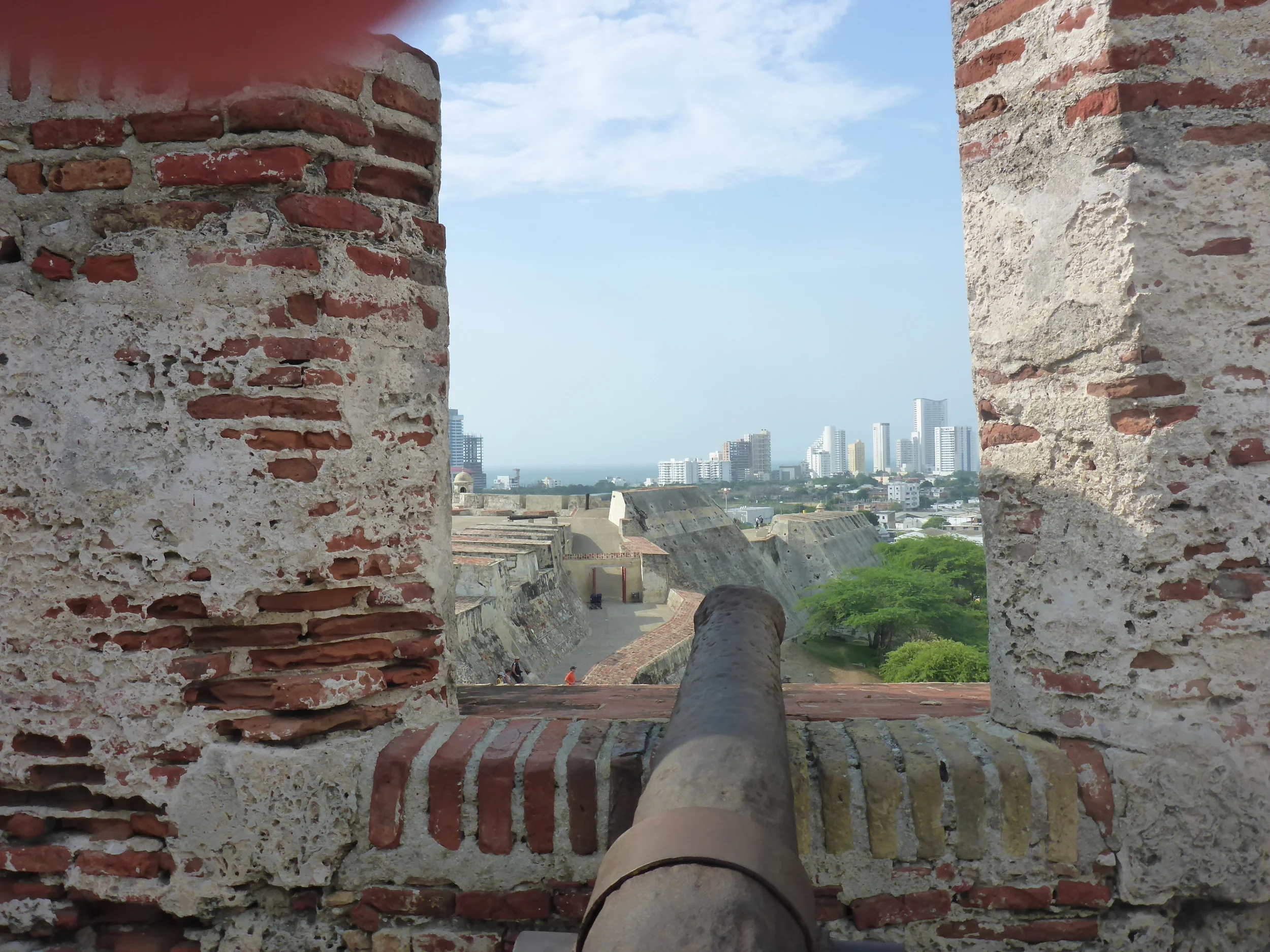 canon - castillo de san felipe