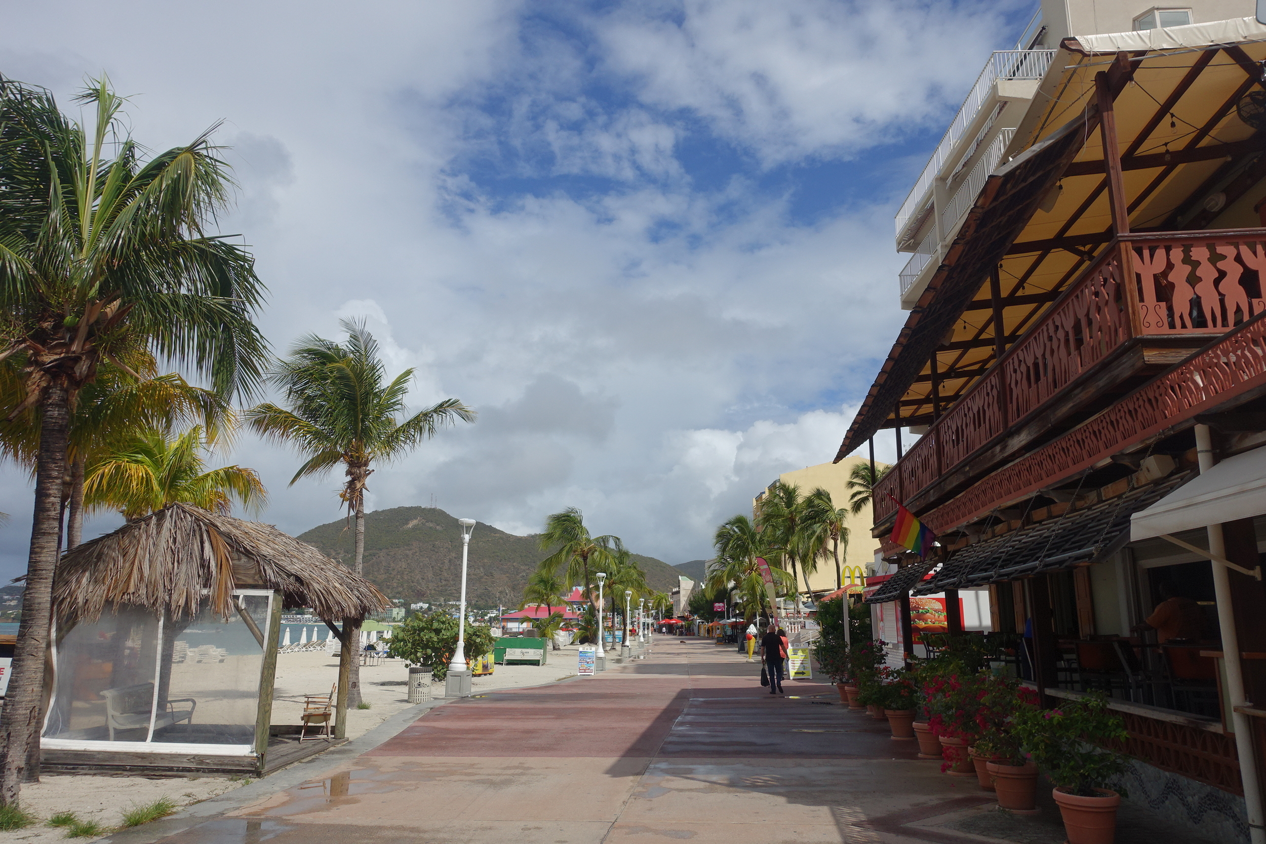 the promenade in philipsburg