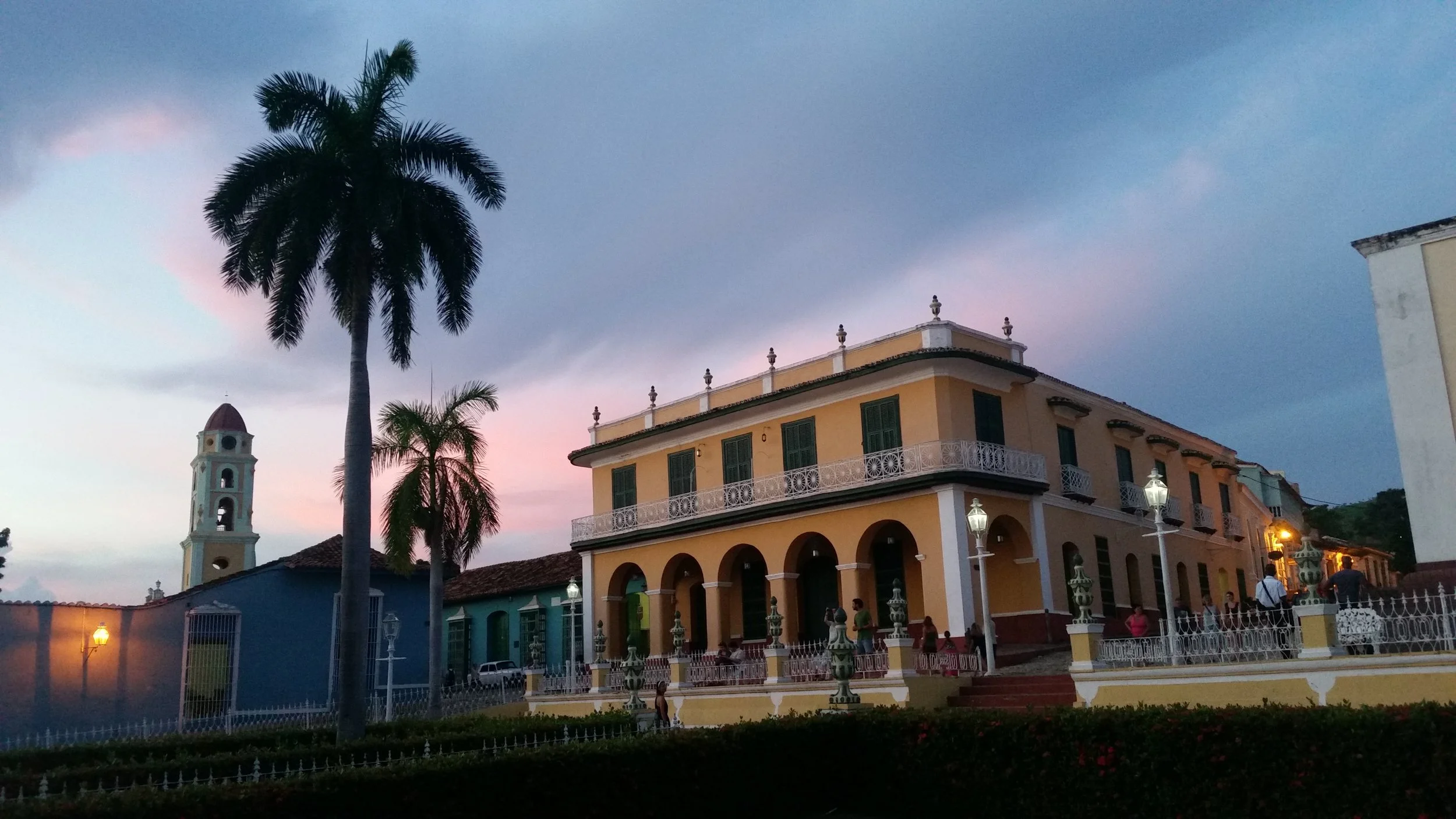 museo romantico on plaza mayor, the central plaza