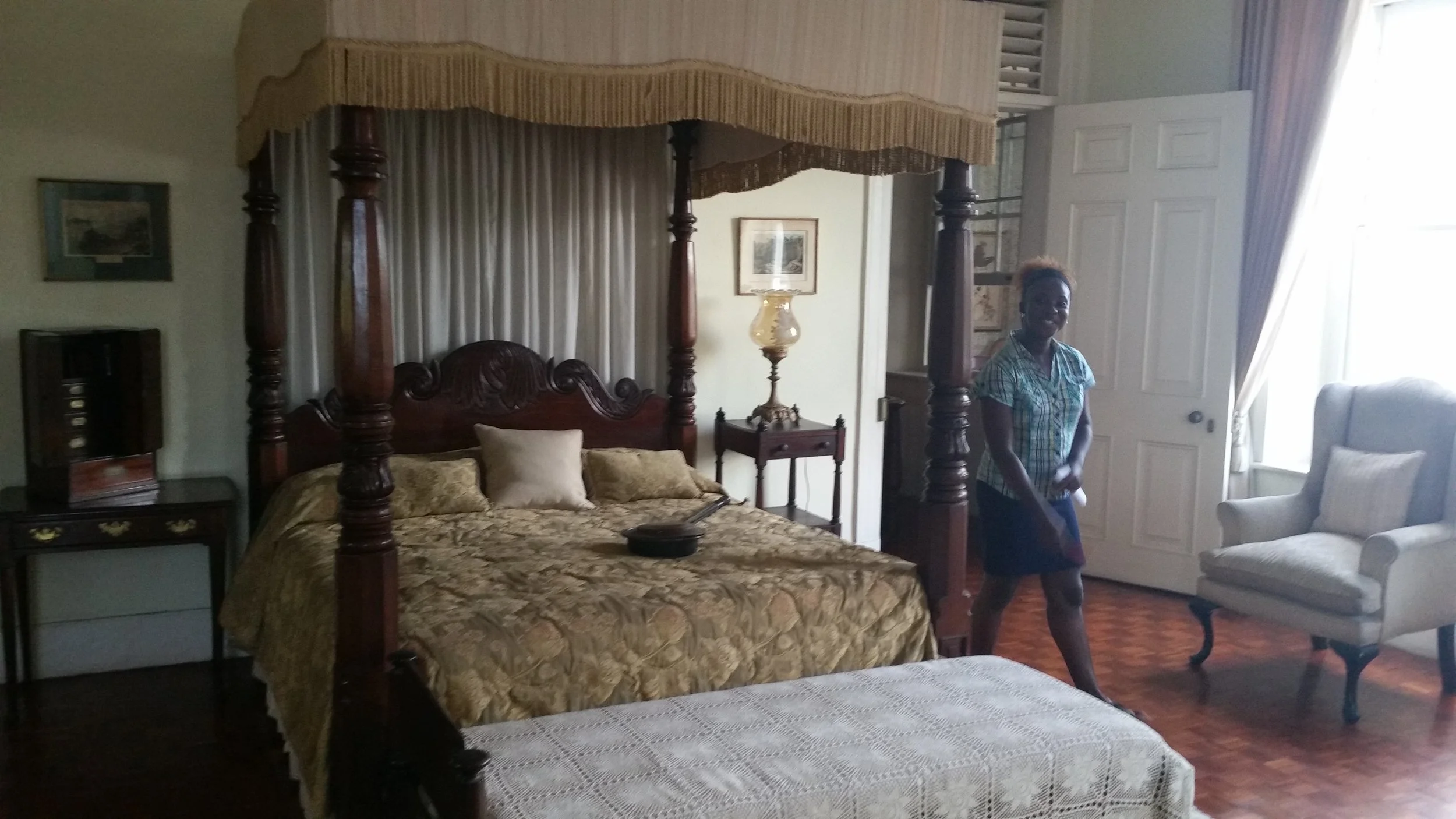 inside devon house
