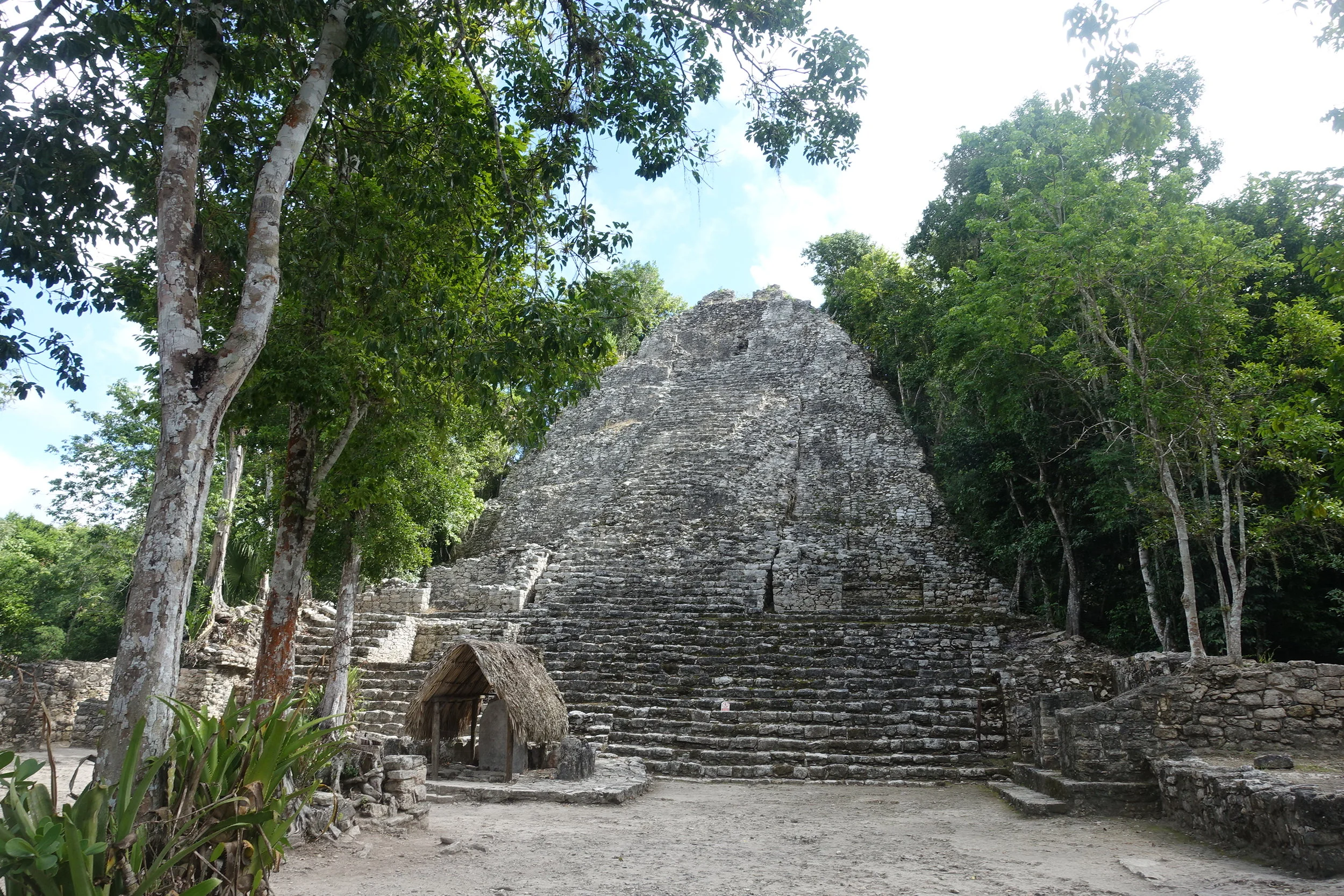 grupo coba pyramid