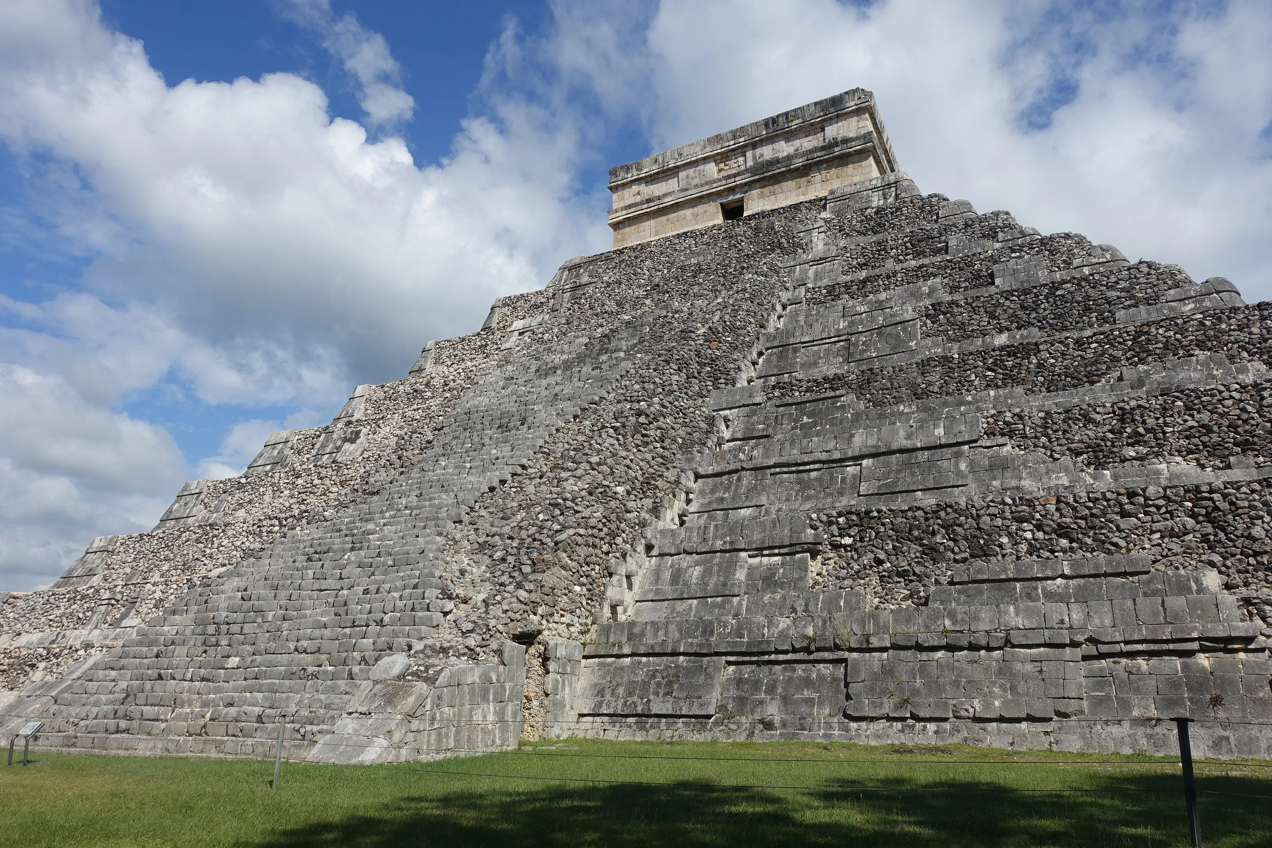 el castillo, chichen itza