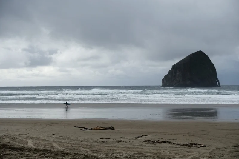 the beach at cape kiwanda