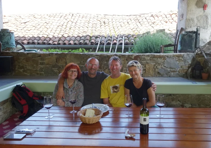wine tasting in goce
