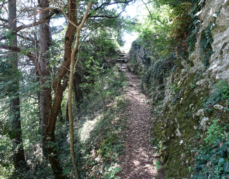 cliff path