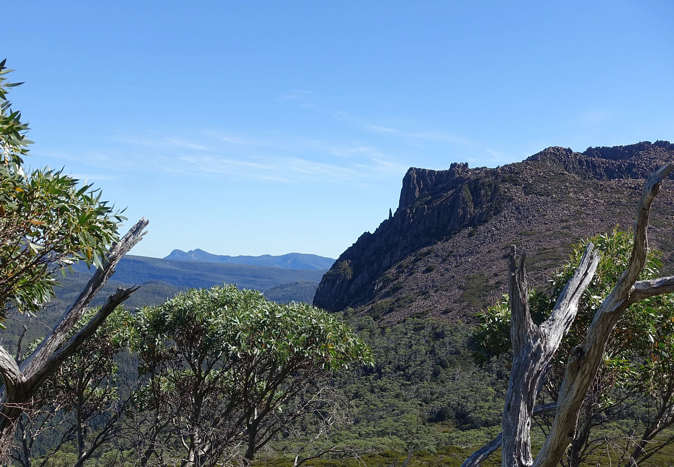 looking north from on the saddle towards mt hugel