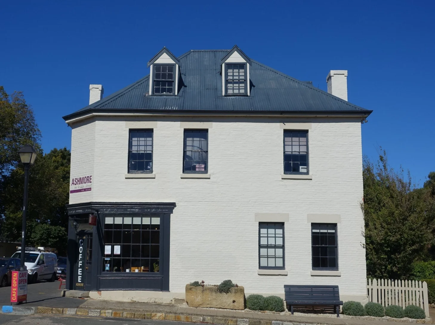 Georgian building