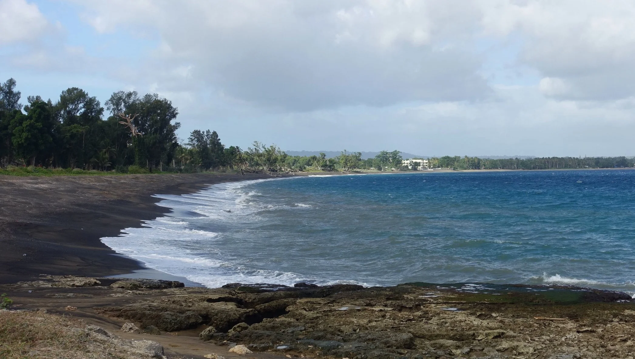 black sand beach, mele bay