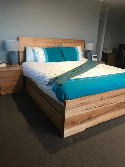 bondi bed 1.jpg