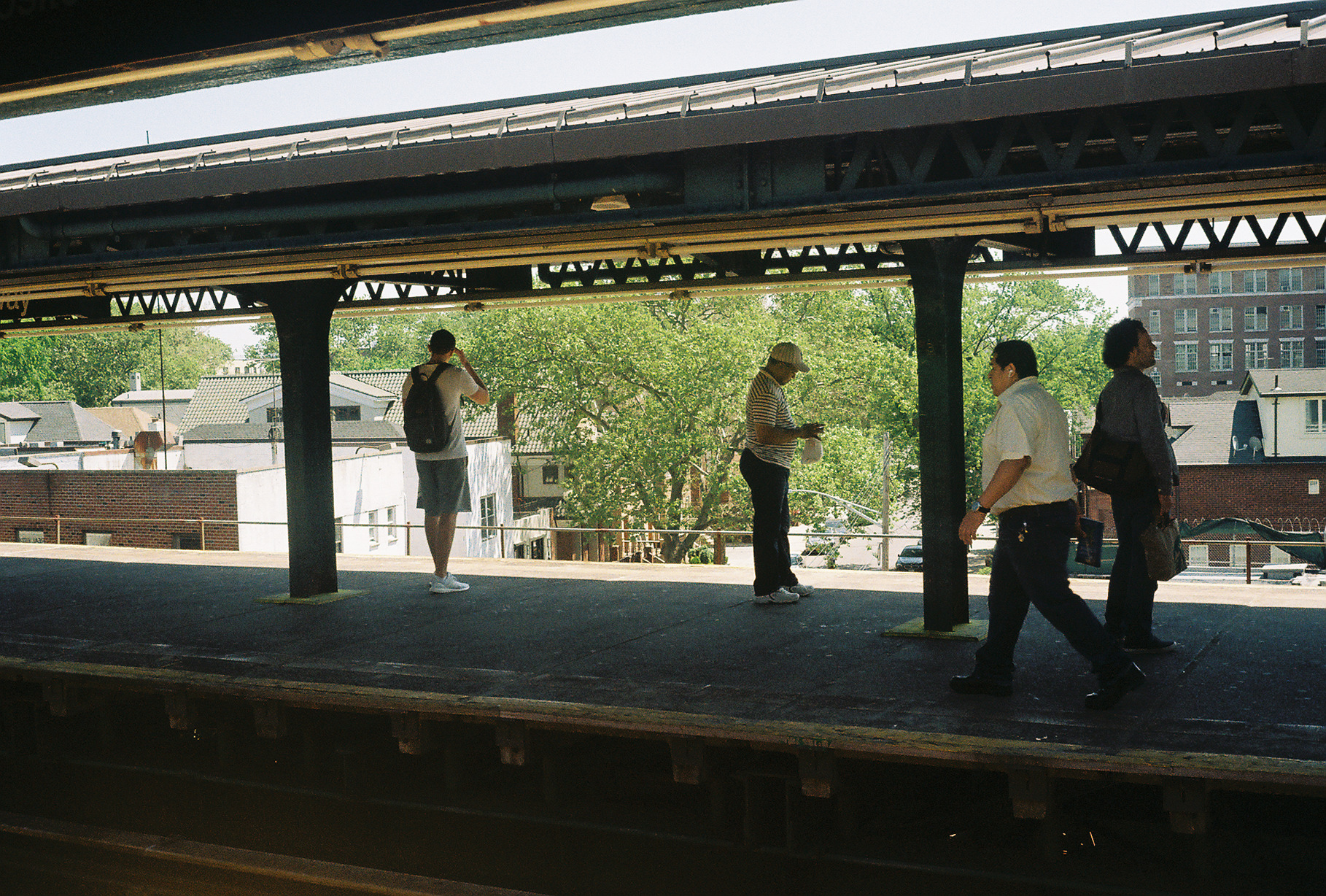 2345019-R2-004-0A.jpg