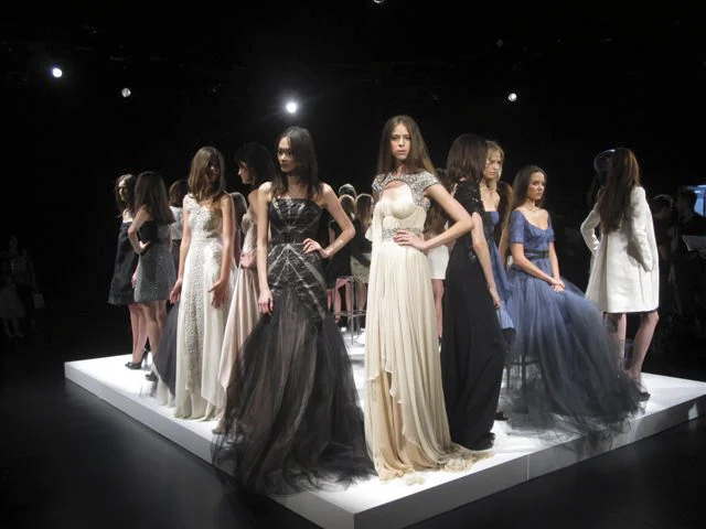 H-1B Models Strut Into U.S. as Programmers Pray for Help