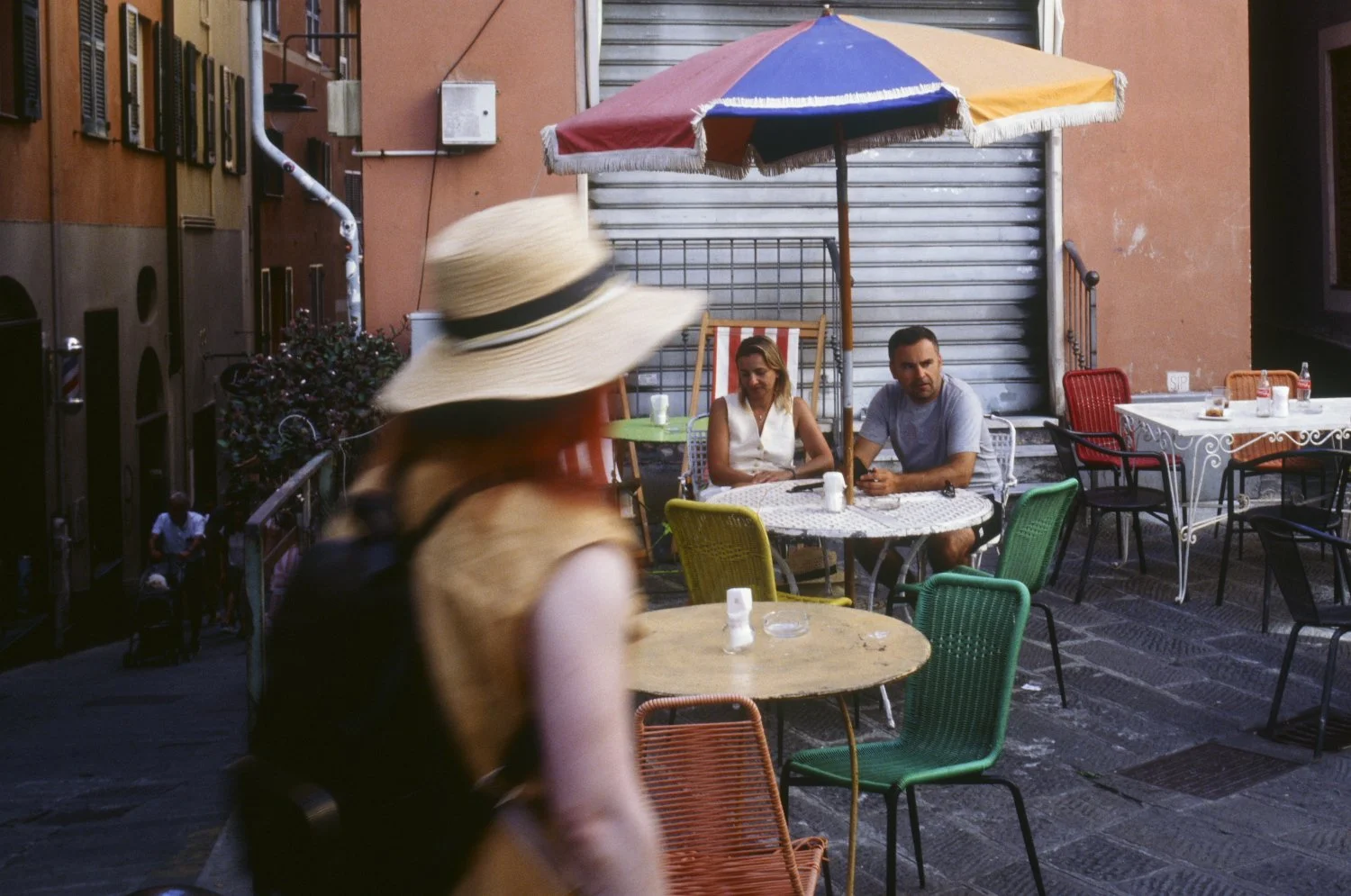 by foot_318100006.jpg