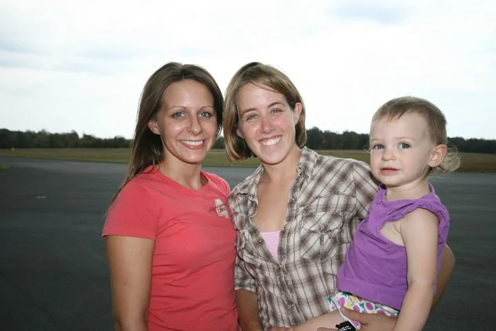 Skydive TN ladies.jpg
