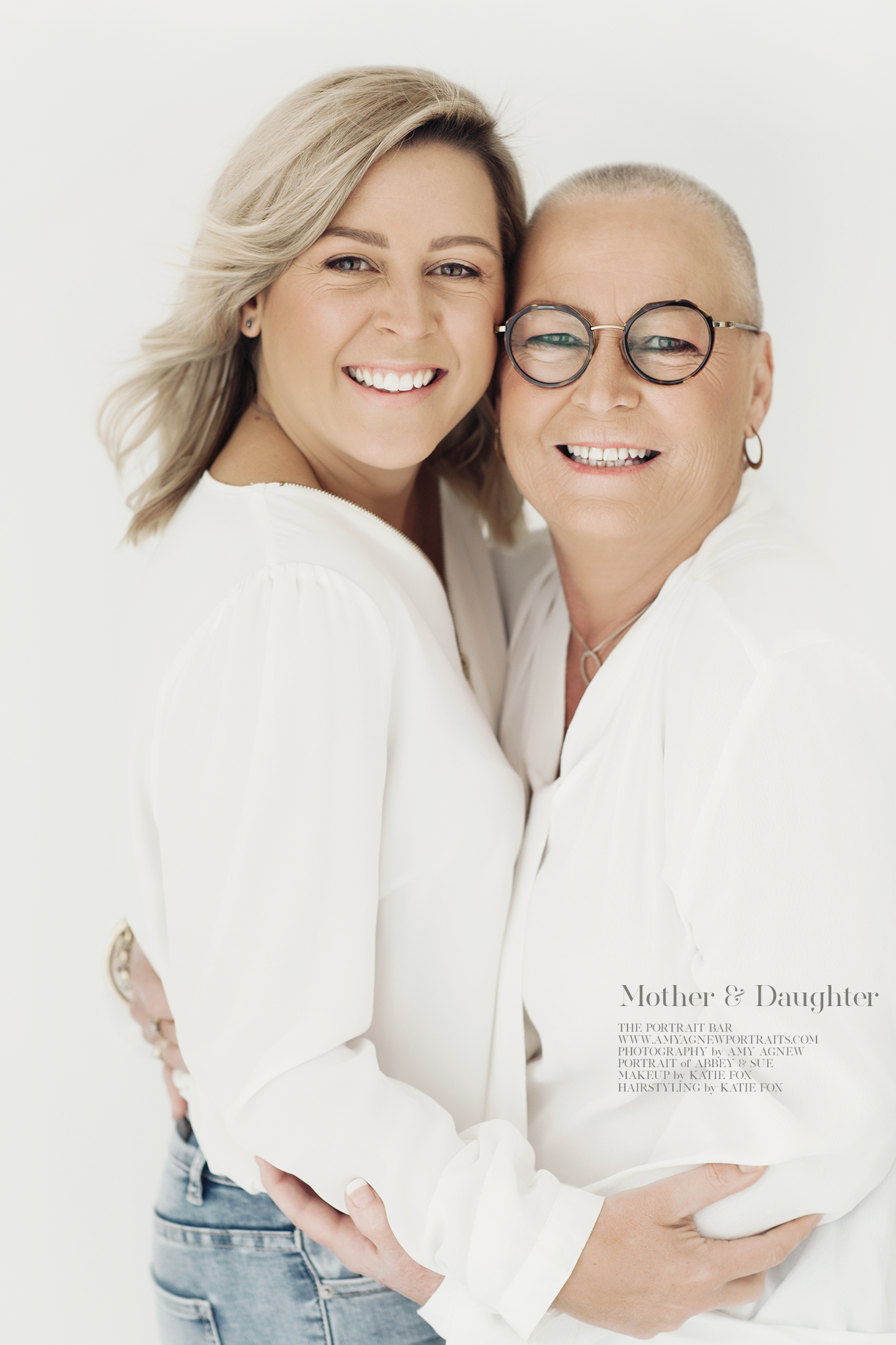 AmyAgnewPortraits-SueAbbey-MotherDaughter-ThePortraitBar1.png