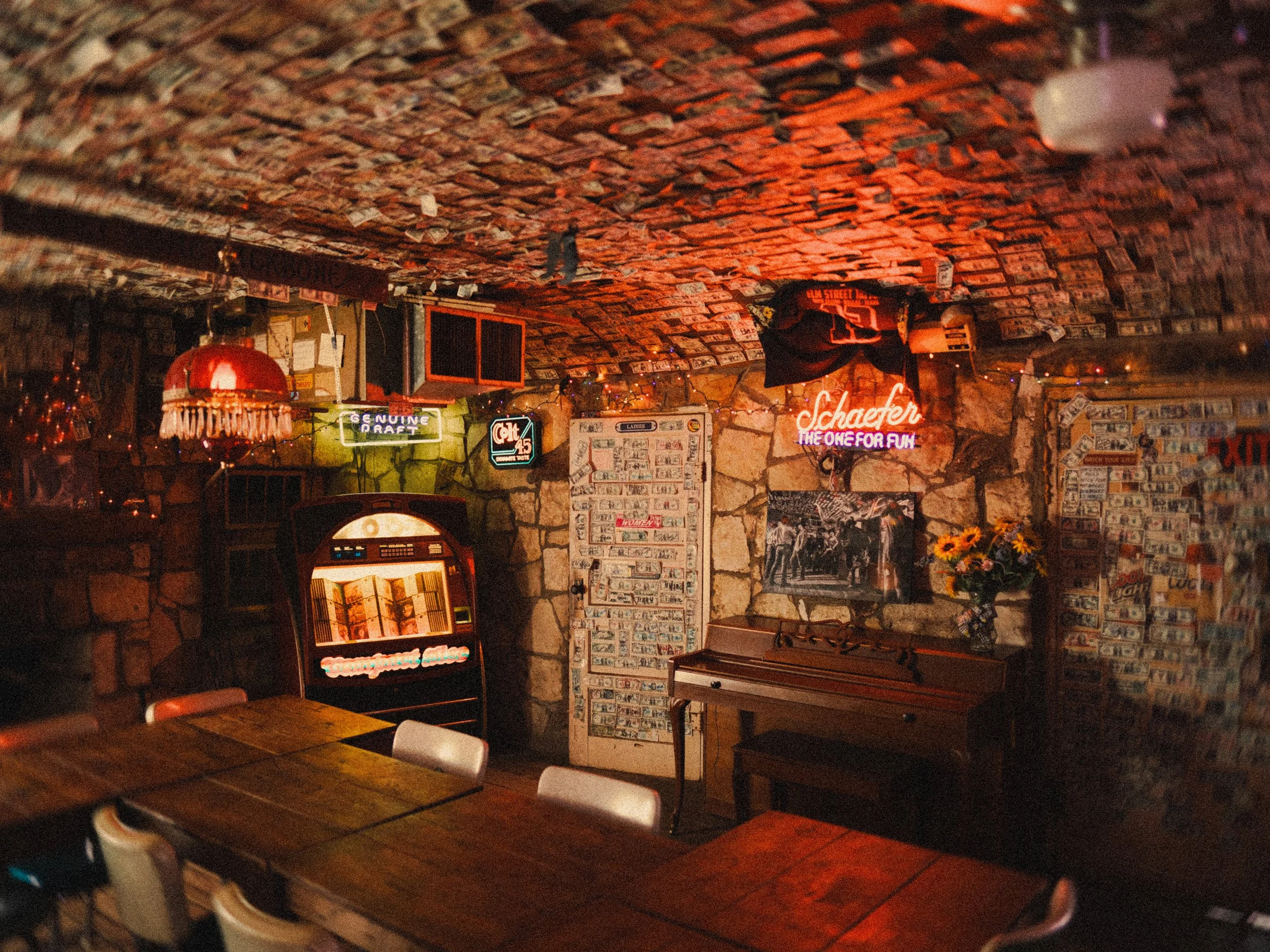 DEVILS BACKBONE TAVERN, FISCHER, TX