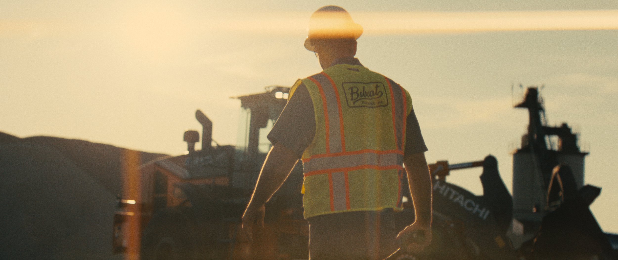 HITACHI_30_BOBCAT_250918_Conform.00_00_04_03.Still022.png