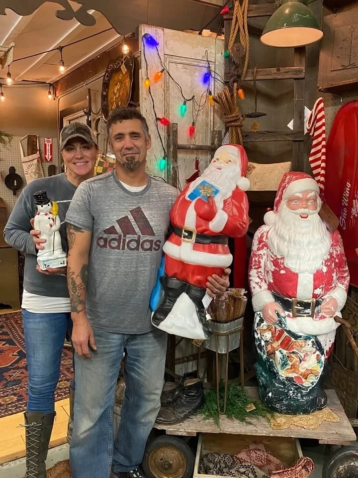 Our week has been busy!!!! Our amazing ZAM Fam has been hard at work restocking and redoing their booths to make every holiday shopping weekend absolutely fabulous! Hope to see you here!
OPEN
Saturday 10-6
Sunday 11-5

See something you like? We take