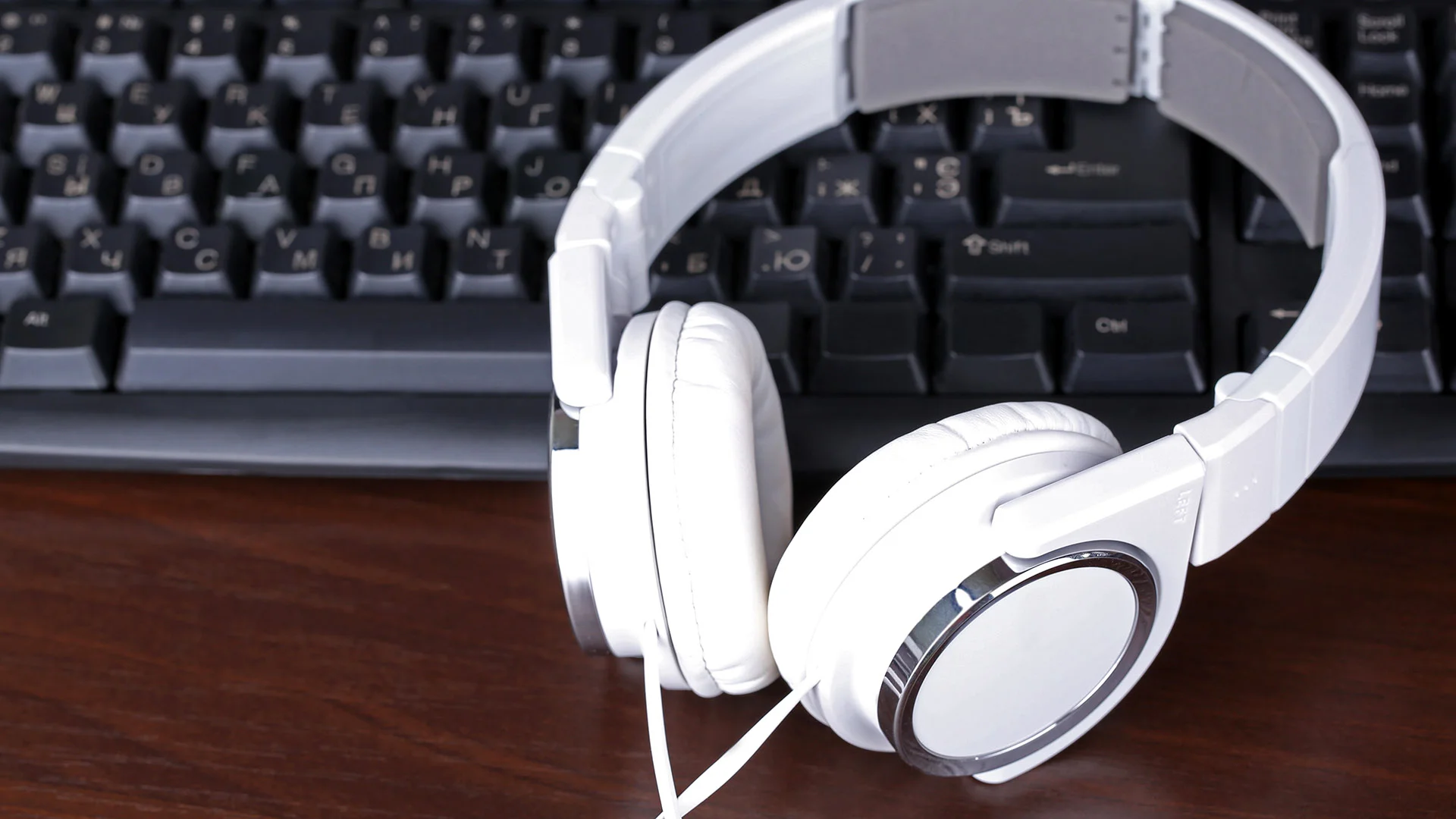 keyboard-headset.jpg