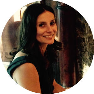 Marina Pic_300x300 Circle.png