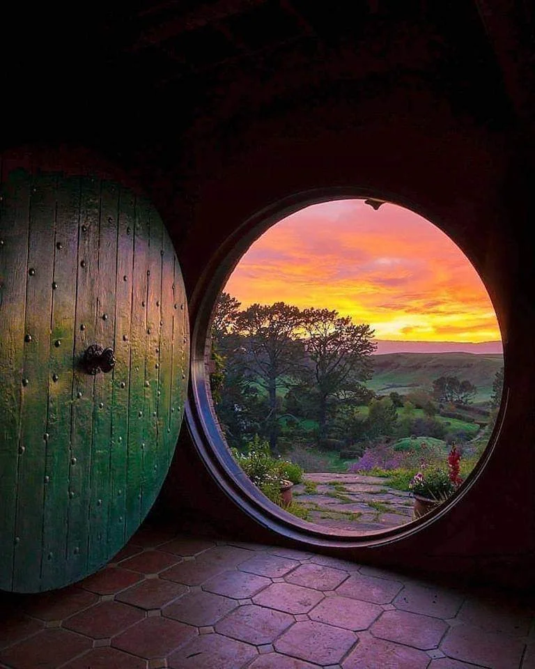 Hobbit Door.jpg