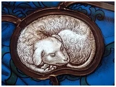 stained-glass-645544__180.jpg