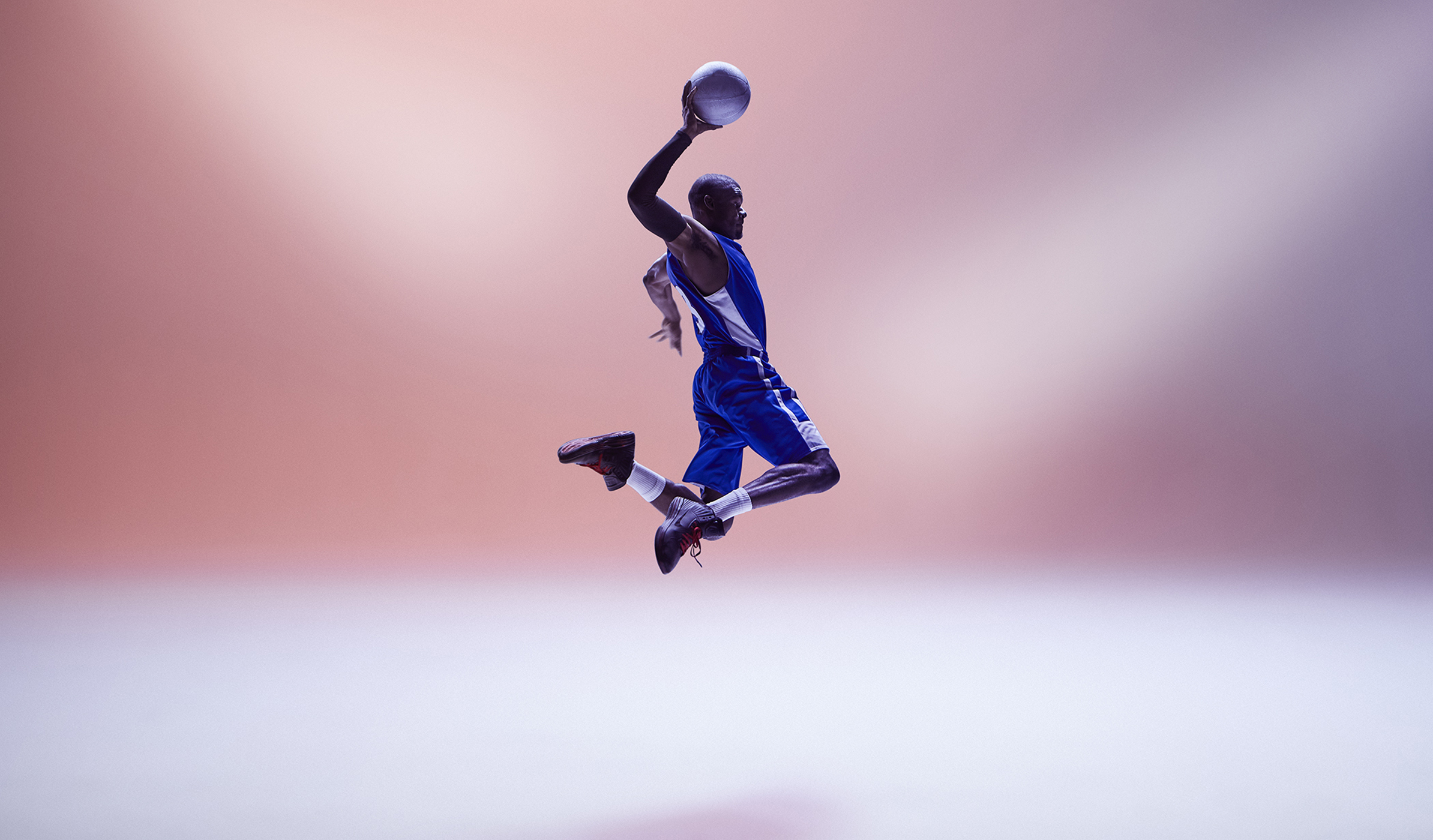 Basketball_353-crop height 1400.jpg