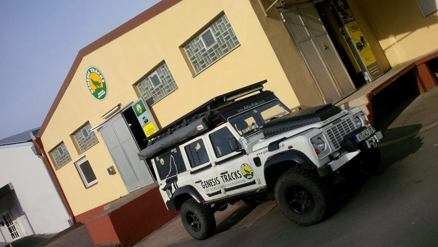 Genesis Import Showroom 001.jpg
