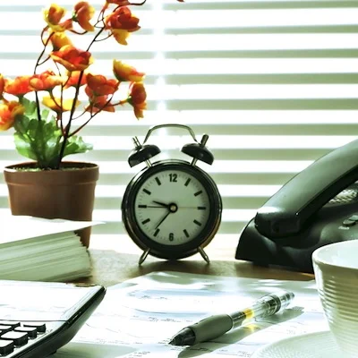 How to Make Time for Your Side Hustle (Even When You’re Busy)
By Scott Dockweiler, January 15, 2014, themuse.com
So, you have a brilliant business idea or a side project you’re really excited about. You’re not ready to leave your full-time job and jump all in yet—but you still want to dedicate a solid amou …
http://flip.it/FoHbf