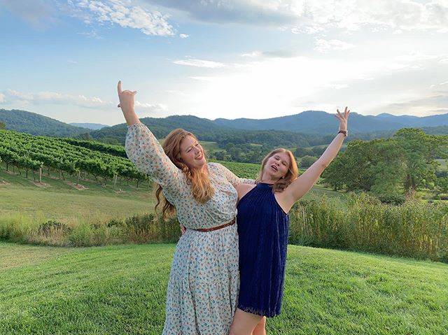 THE HILLS WERE ALIVE WITH THE SOUND OF MUSIC 🎶 congratulations to my beautiful Liz Dervan #gumpwedding