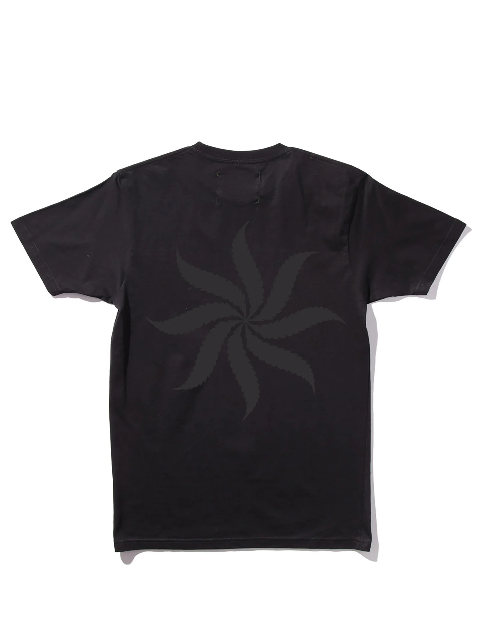 mistergreen_ss19_peacesun_black_tee_back.jpg