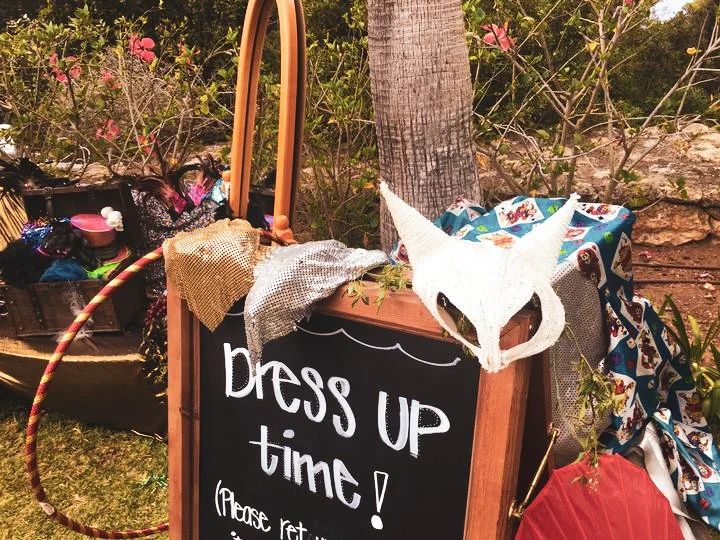 Photobooth and Dress Up Boxes for Weddings and Events