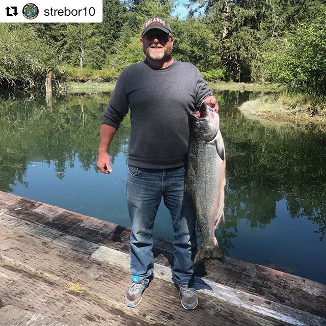 A much better shot of @strebor10 with his delicious looking derby winner! The last one was supposed to be a video...technology fail. #wearebetteratfishing