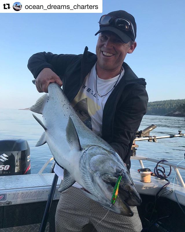 #Repost @ocean_dreams_charters with another beauty out of Sooke, BC.
・・・
#aptackleworks working it&rsquo;s magic today 😎🎣🎣 #chinook #salmon #bbq