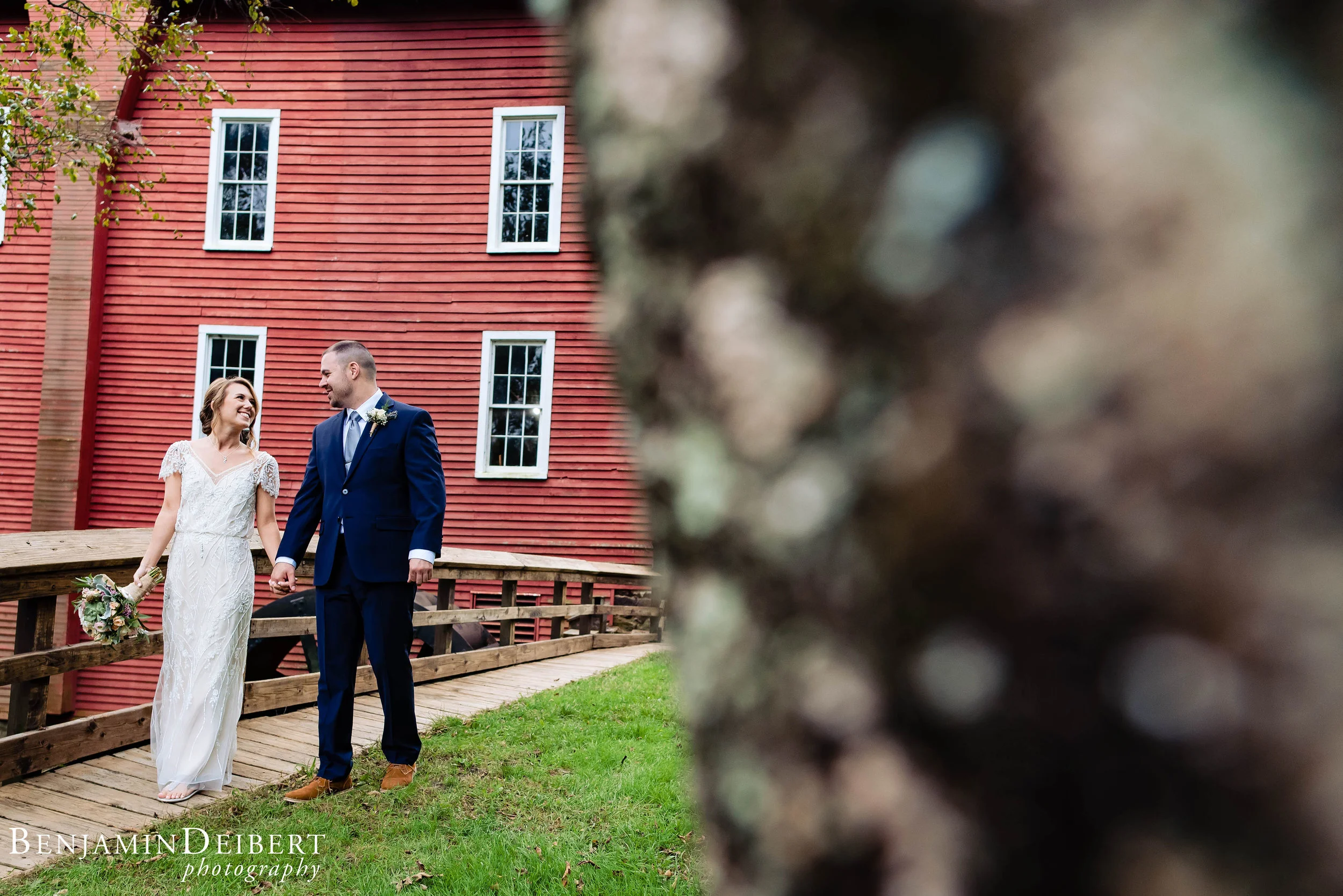 AllisonandMatt_BradfordEstate_Wedding-23.jpg