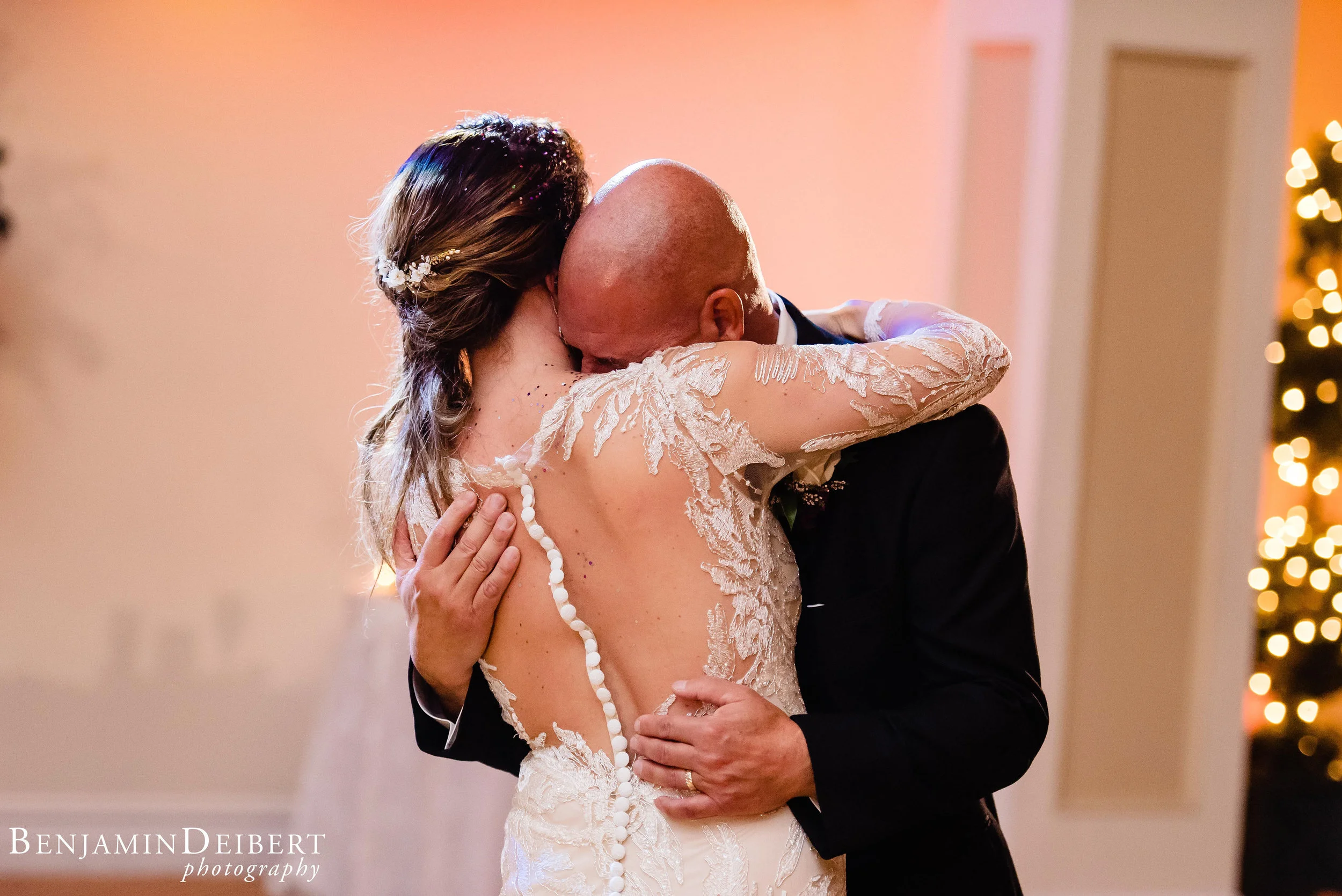 AmandaandElliott_TheCarriageHouse_Wedding-55.jpg