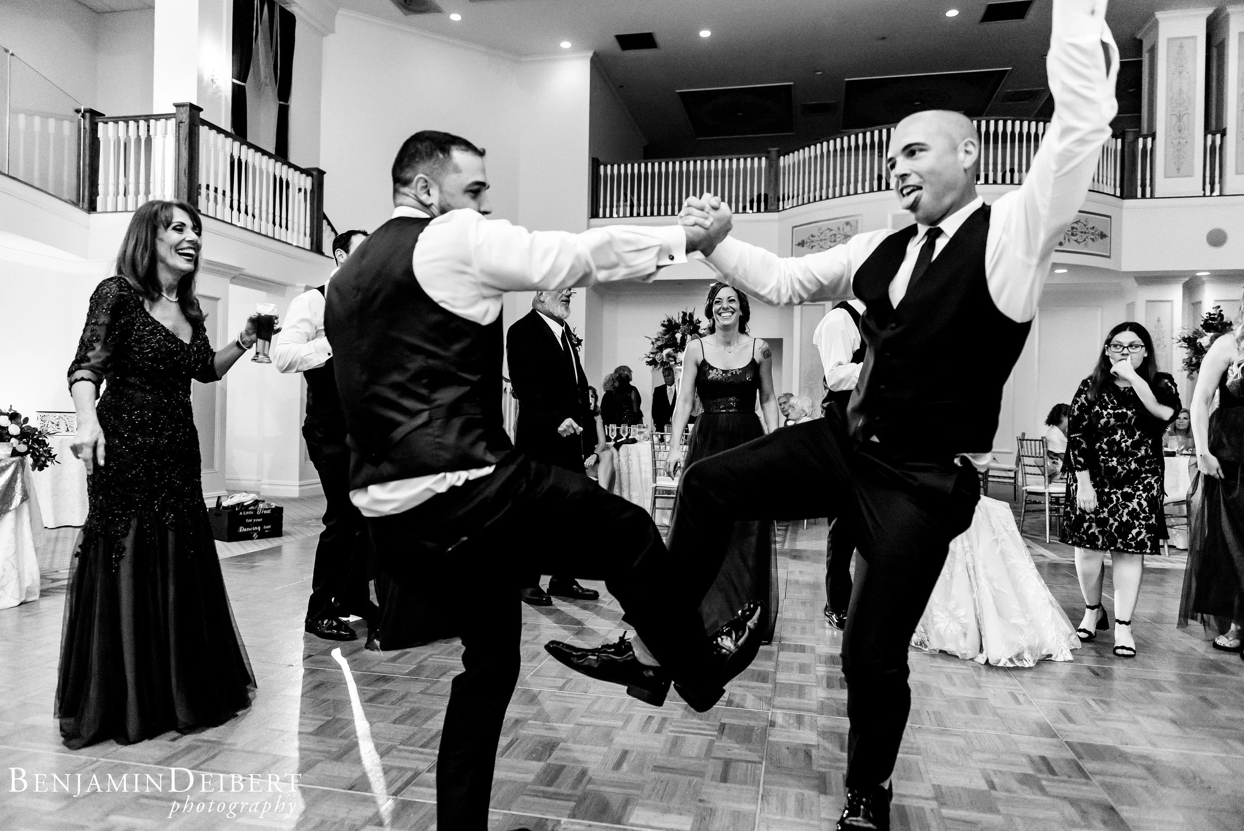 AmandaandElliott_TheCarriageHouse_Wedding-61.jpg