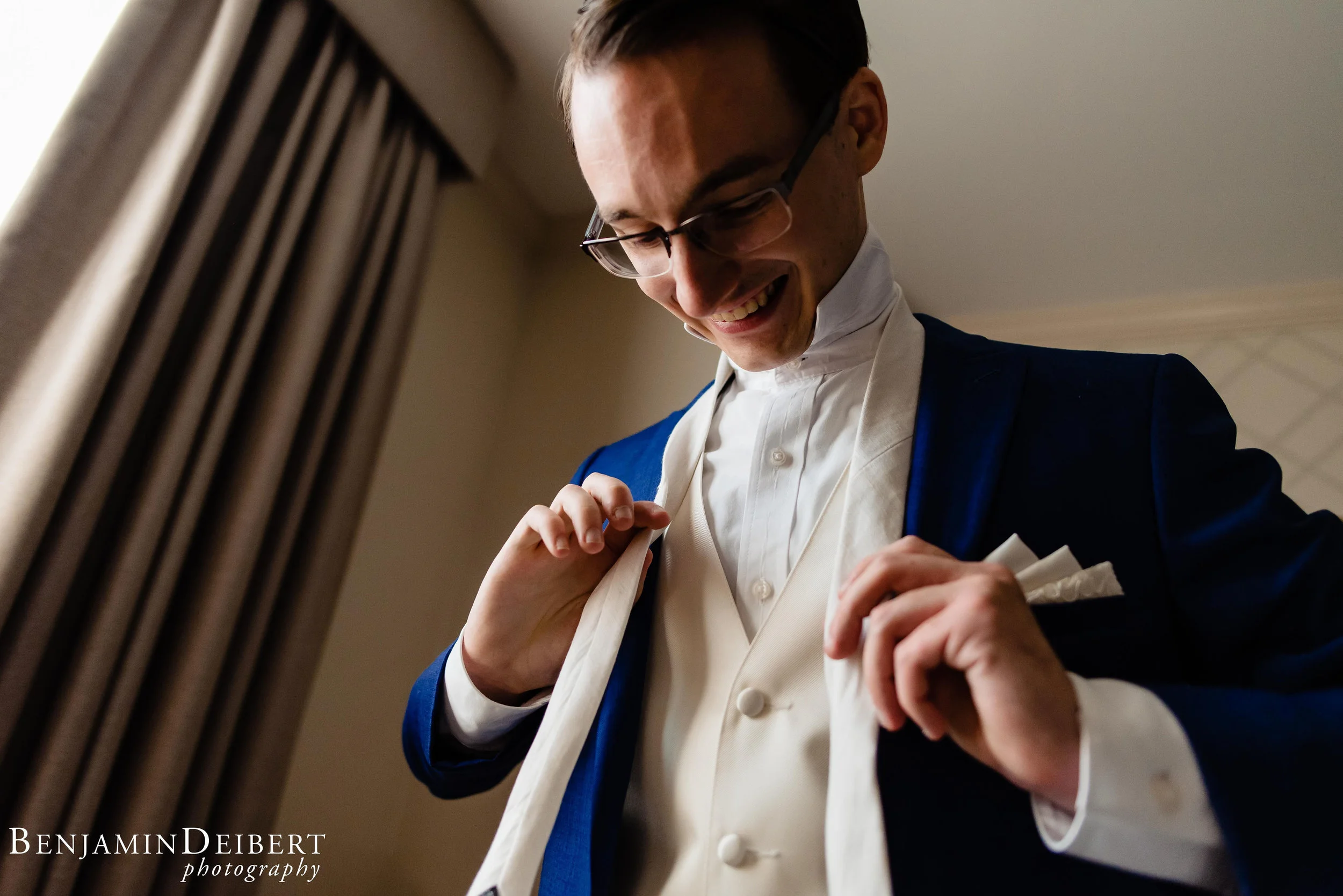 AshleyandDerrick_RadnorValleyCountryClub_Wedding-7.jpg