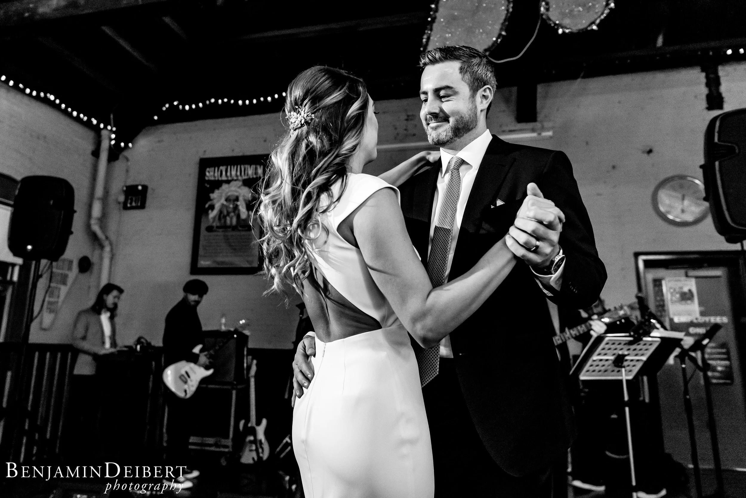 Lauren and Derek Wedding-1960.jpg