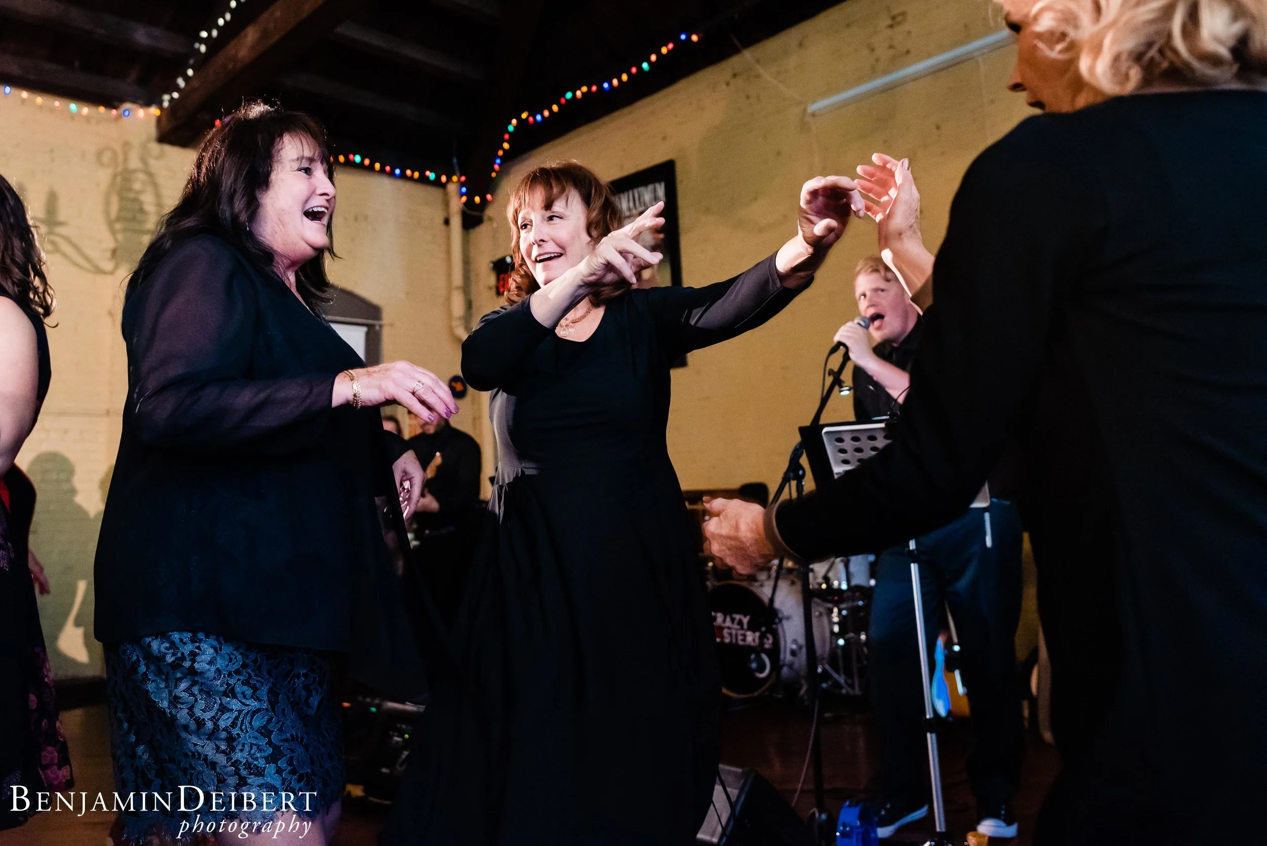 Lauren and Derek Wedding-2417.jpg