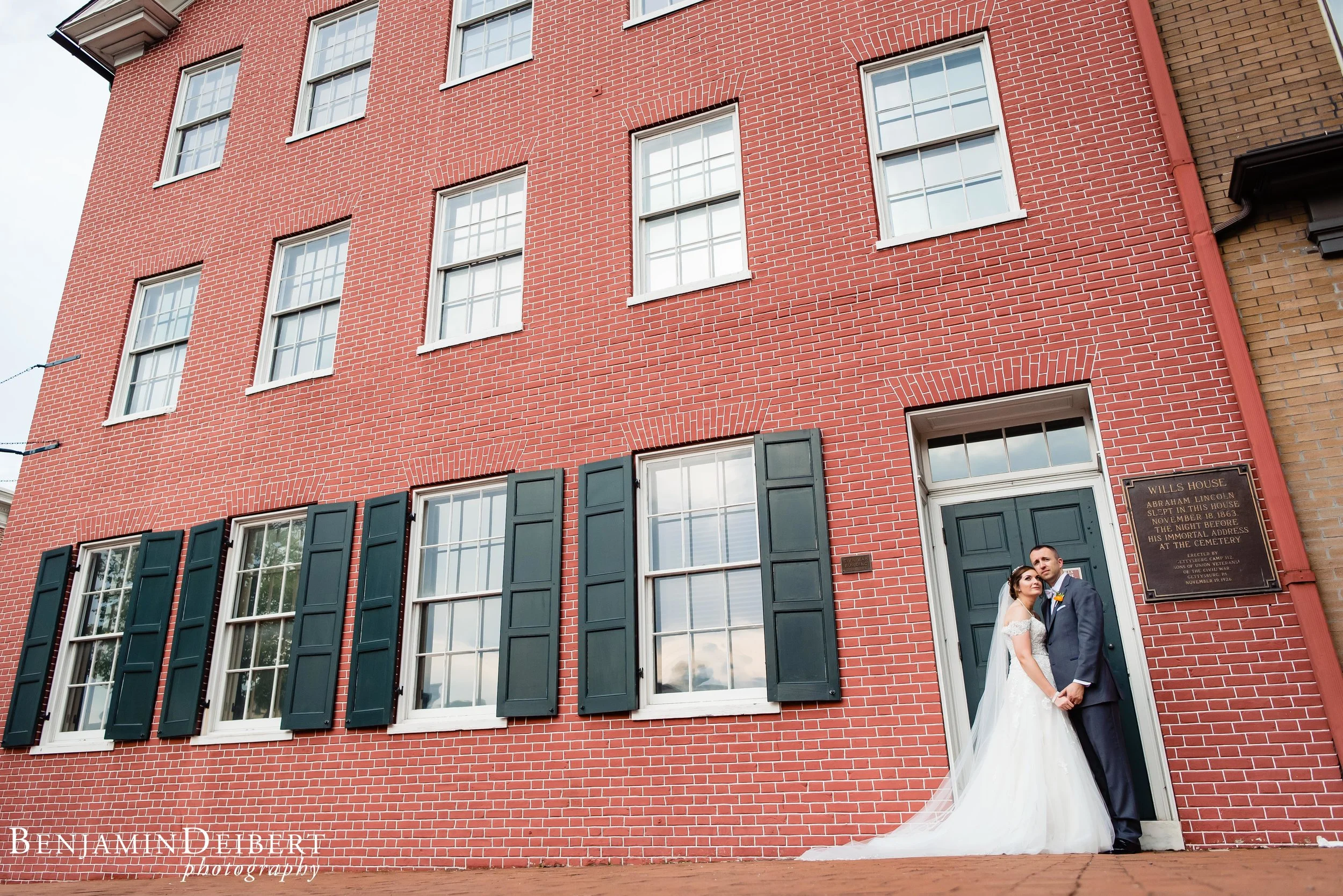Meighan and Michael_Gettysburg Hotel Train Station_Wedding-5.jpg