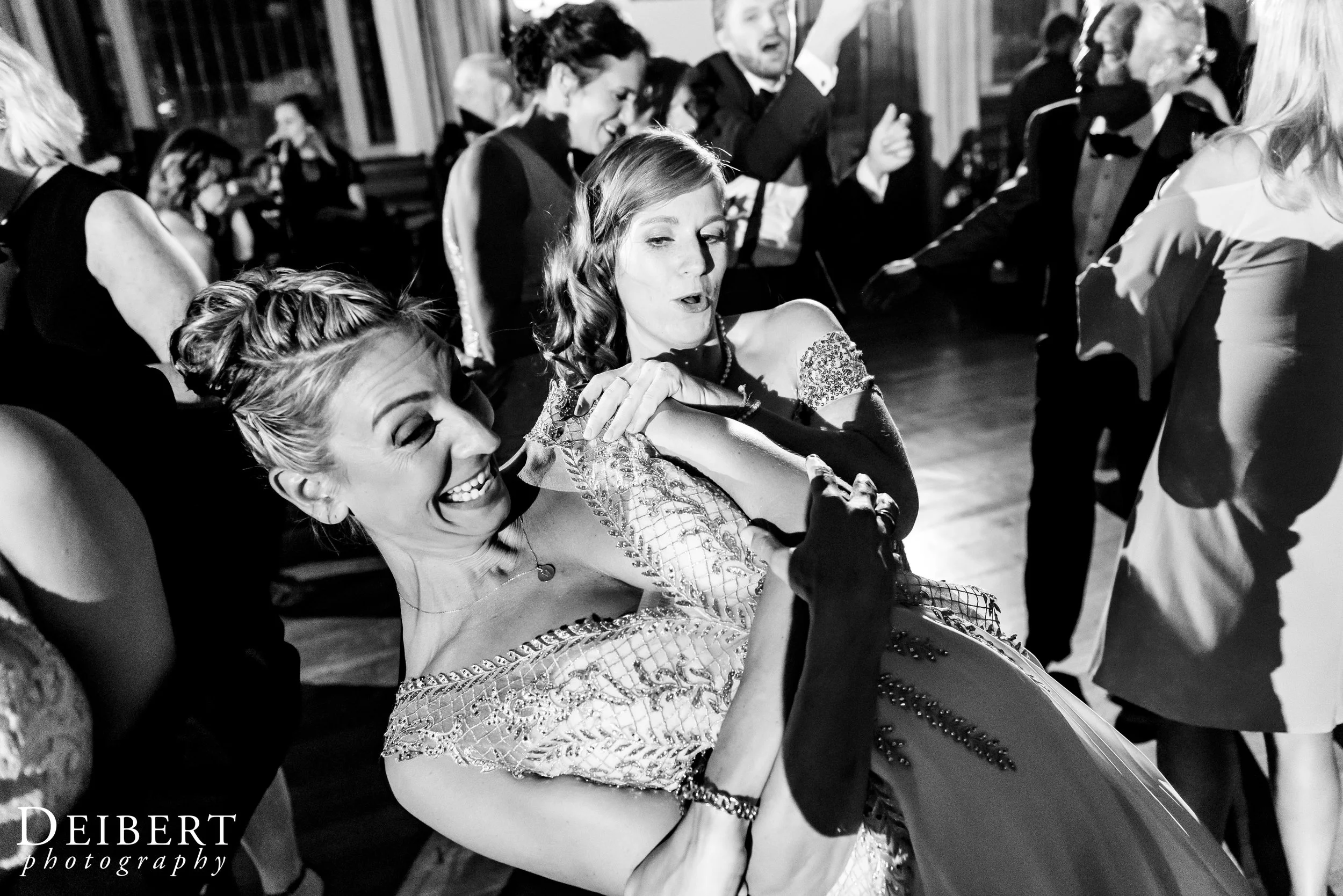Elizabeth and Daniel_College of Physicians_Wedding-98.jpg