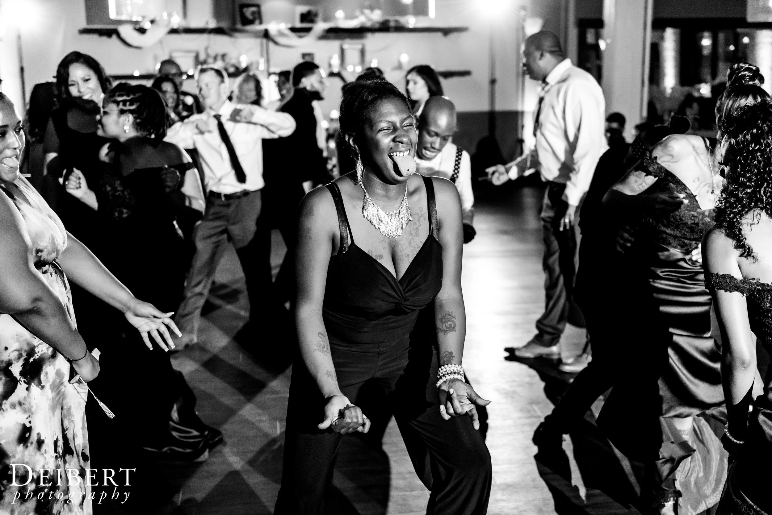 Manayunk Brewery Wedding-140.jpg