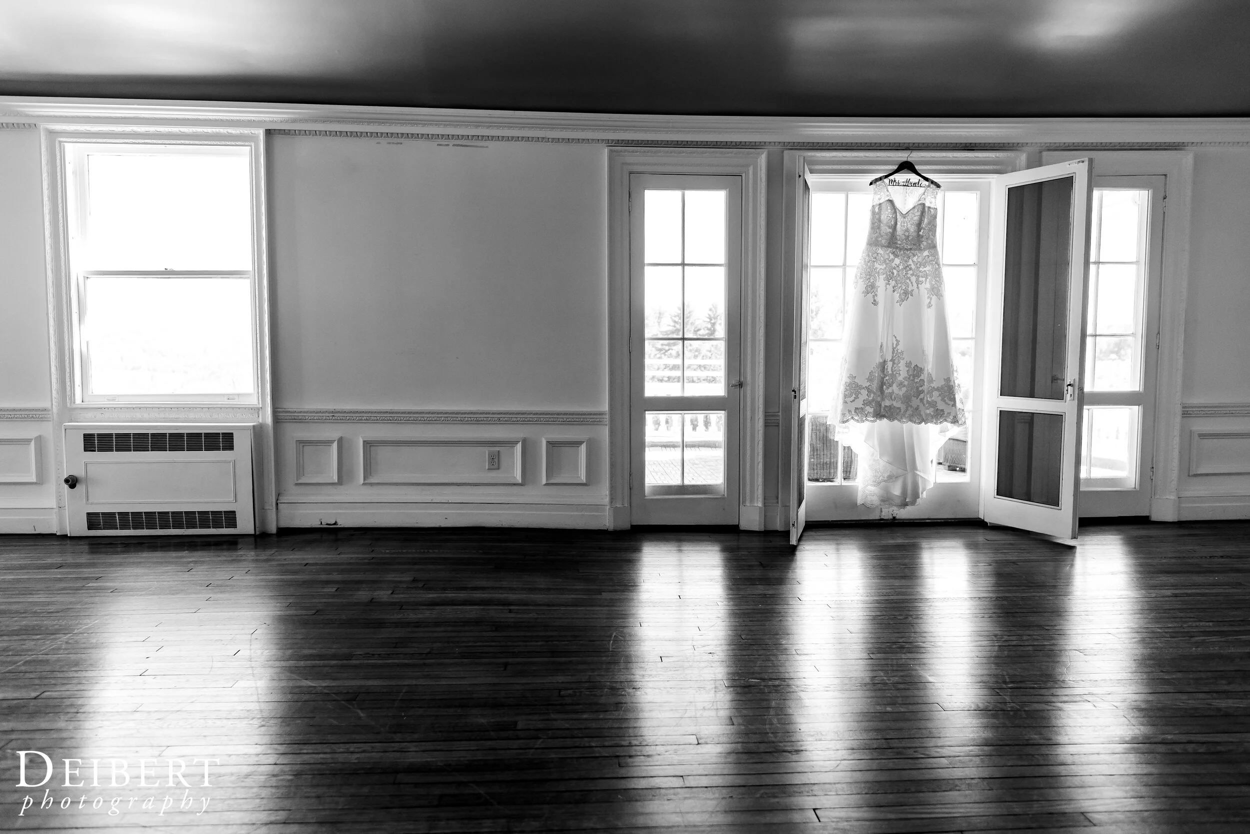 Mansion at Noble Lane Wedding Bethany Pennsylvania-3.jpg