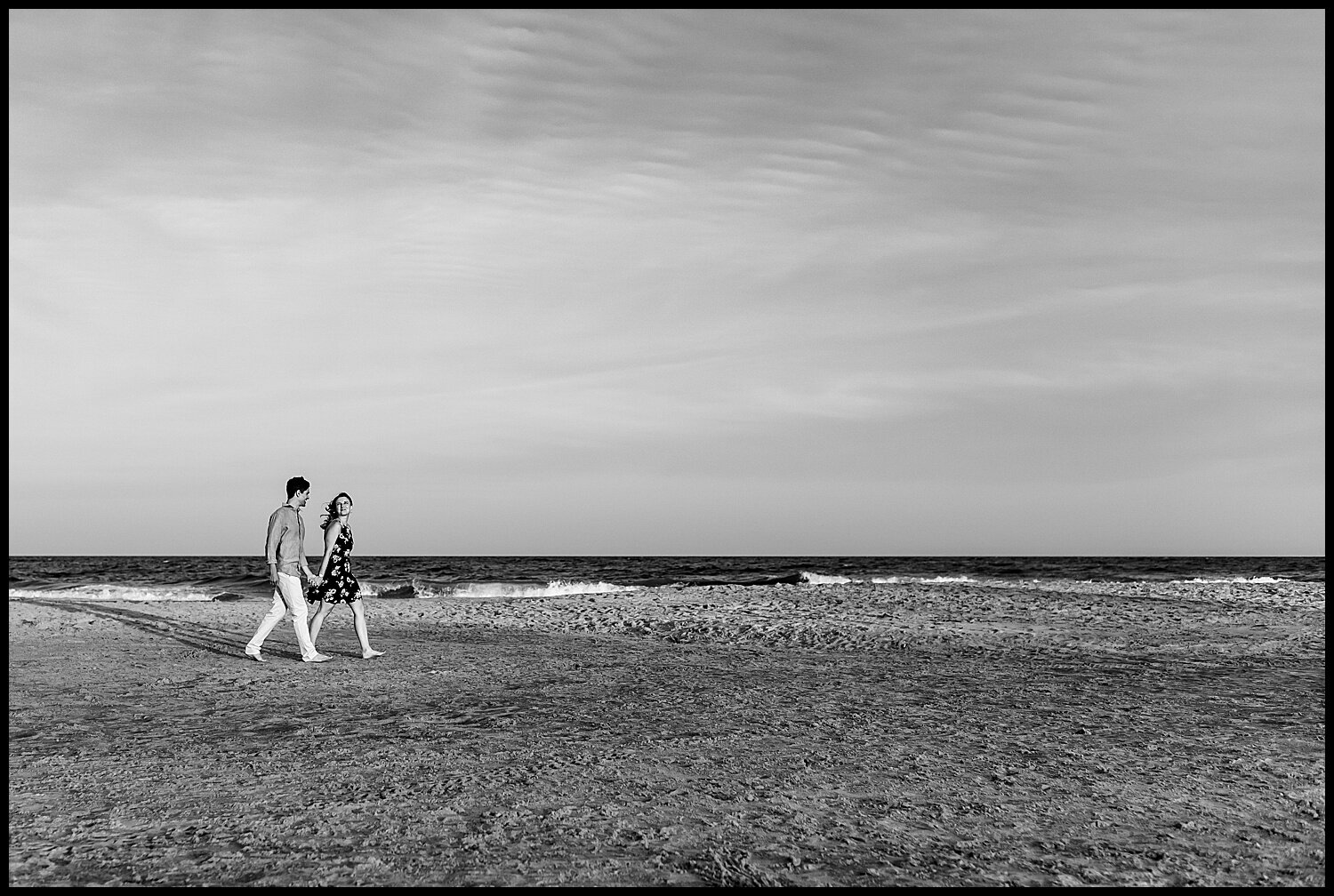 Ocean_City_NJ_Beach_Engagement-11.jpg